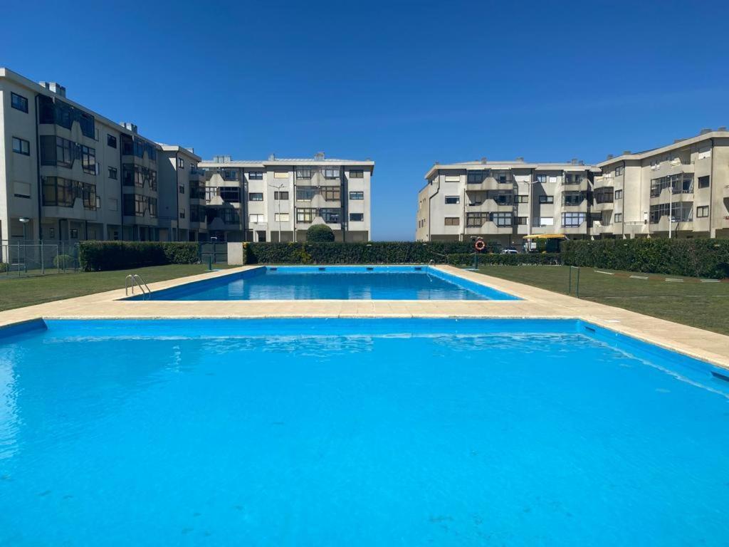 Beachfront Apartment With Sea View Azurara Exteriér fotografie
